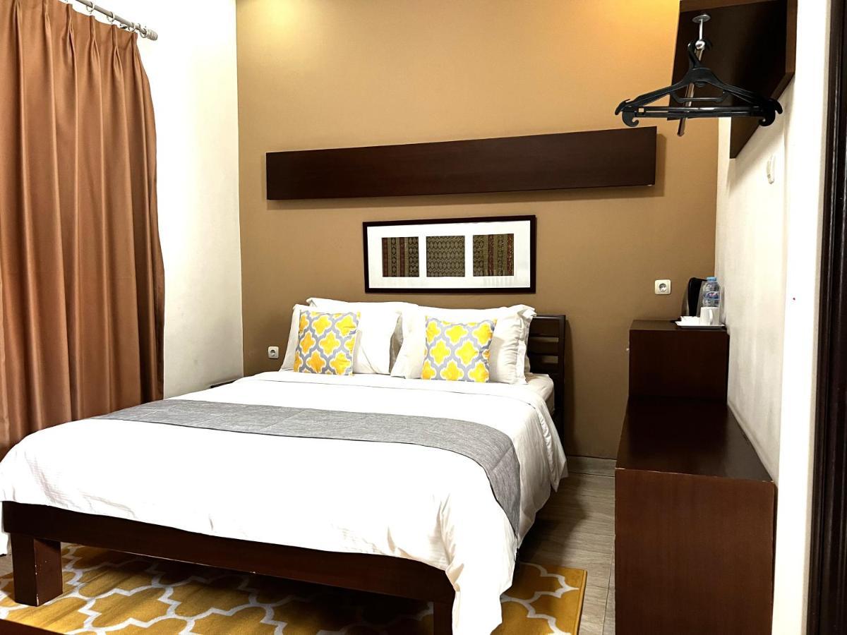 Avila Ketapan Rame Hotel Prigen Екстериор снимка